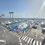 Orlando Sea شقة أذيخي