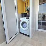 Orlando Sea شقة